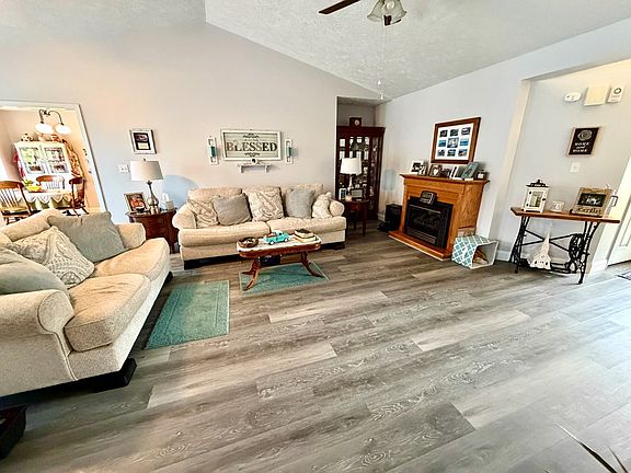 5th image of 195 Forest Hill Dr