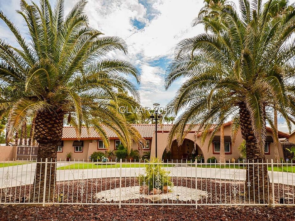 1st image of 1854 Casa Vista Dr