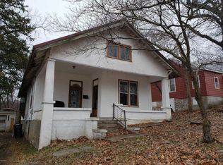 329 W Hill St, Neosho, MO 64850
