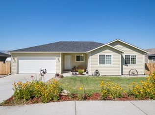 3958 NE Vista Del Rey Dr, East Wenatchee, WA 98802