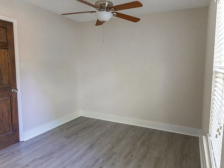 1507 Grayford Dr — Photo 14