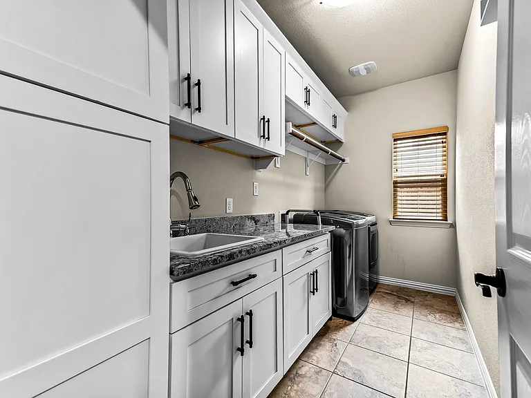 12467 Fallcreek Dr — Photo 18