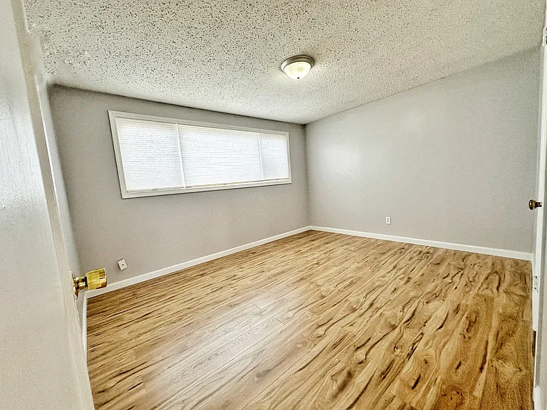 10502 Occident St SW — Photo 11