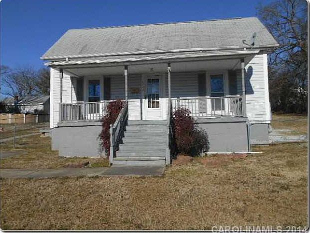 1st image of 1722 Haynes Ave