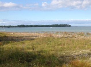 6115 E Grand Lake Rd, Presque Isle, MI 49777