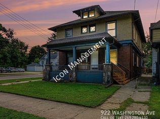 922 Washington Ave, Kalamazoo, MI 49001
