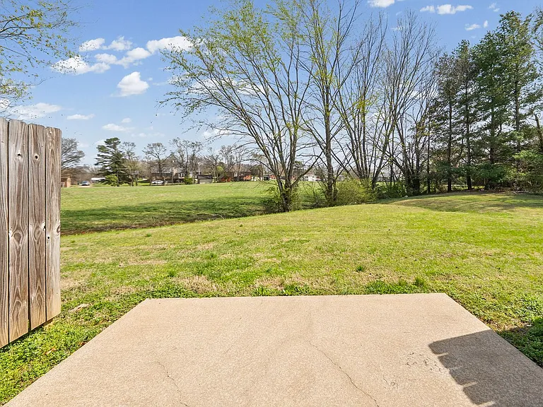 Timber Court Drive-280 — Photo 20