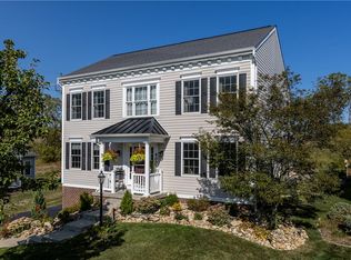 4003 Winterberry Ct, Canonsburg, PA 15317