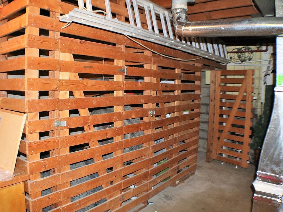 1st image of 2607 E Court St #20455779