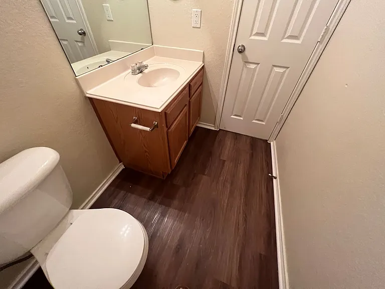 341 Placid Mdw — Photo 21