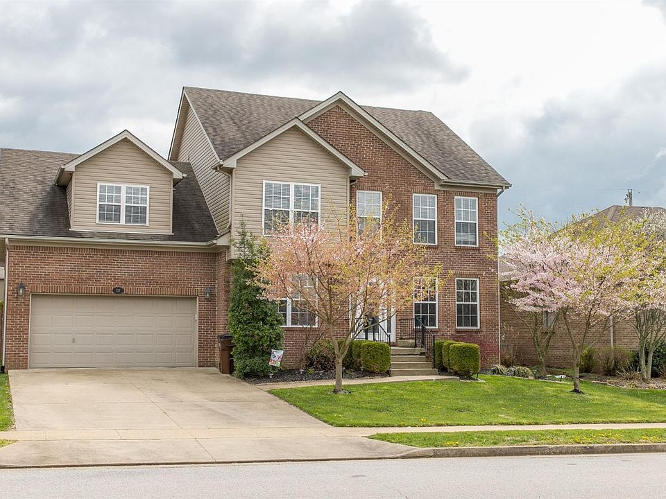 1st image of 212 Bennett Dr