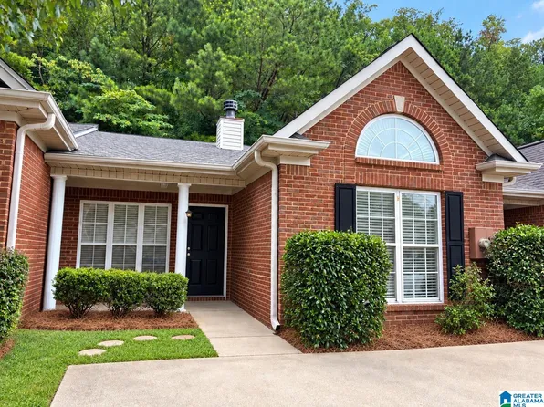 178 Hayesbury Ct, Pelham, AL 35124
