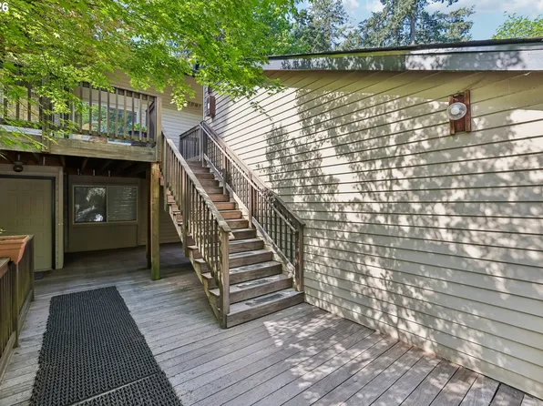 14946 SW 109th Ave, Tigard, OR 97224