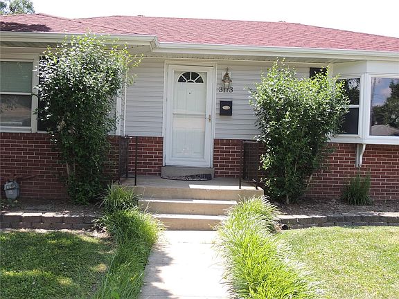 2nd image of 3173 Carlson Ave