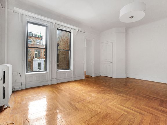 2nd image of 57 W 86th St APT 3D