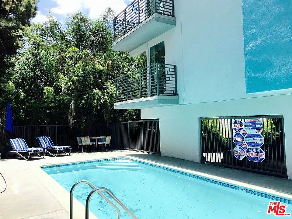 1 bed, 1.0 bath, 850 sqft, $2,695 — Photo 4