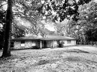 7402 Joy Dr, Gautier, MS 39553