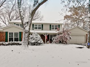 1260 Grove Ct, Lake Forest, IL 60045
