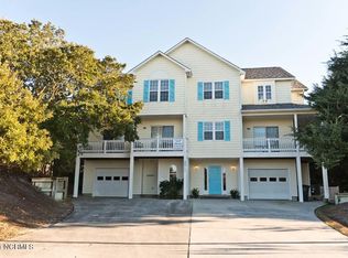 9911 E Chrissie Wright Ct, Emerald Isle, NC 28594