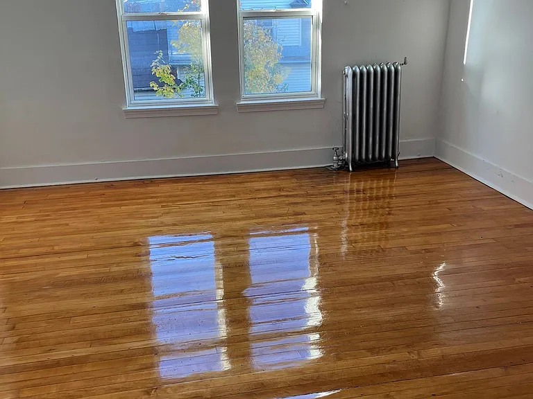 91 Devon St #3 — Photo 3