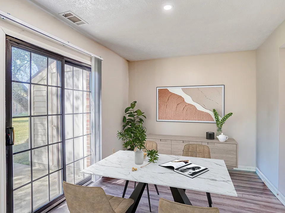 Elevate your living space at Tipton Terrace, where light-filled interiors and modern design meet comfort. Enjoy a stylish dining area perfect for gatherings. Schedule a tour today and see your new home come to life!