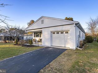 86 San Carlos St, Toms River, NJ 08757