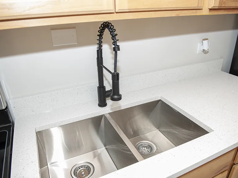 101 Oglesby Ave #3E — Photo 10