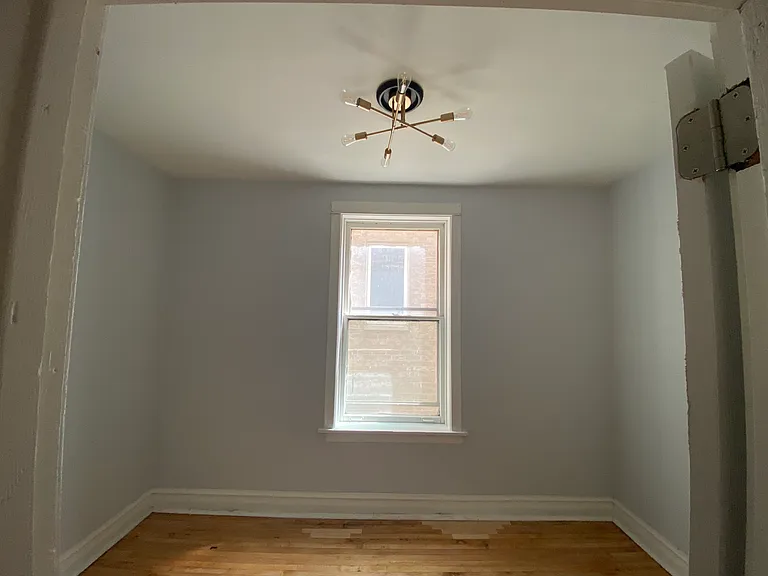 3419 S Union Ave #1 — Photo 6