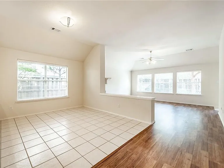 2424 Brycewood Ln — Photo 19
