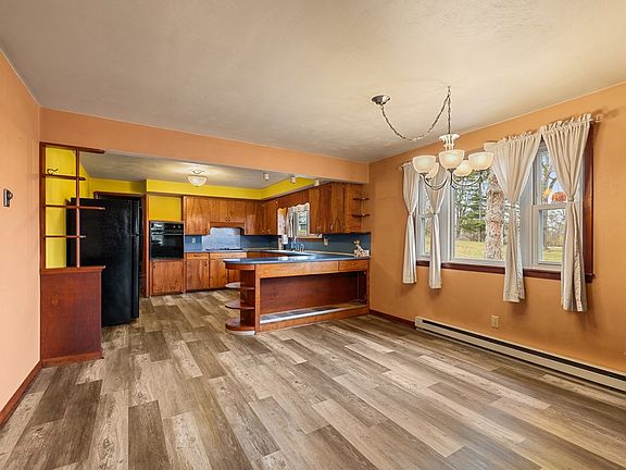 5th image of 1319 Highland Blvd