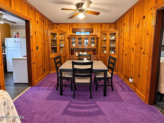 3rd image of 286 Hillcrest Circle Dr