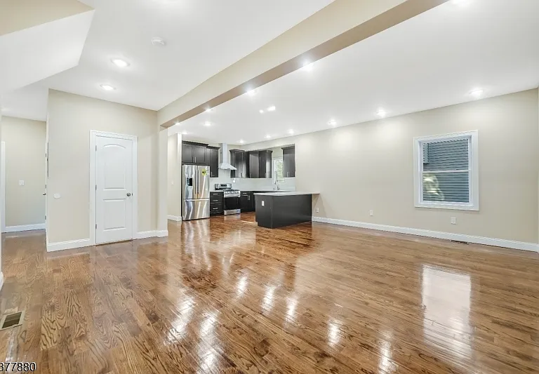 47 Greenwood Ave #1 — Photo 3