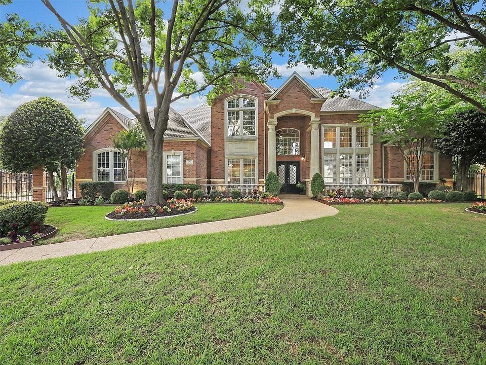 1st image of 702 Nelson Ct
