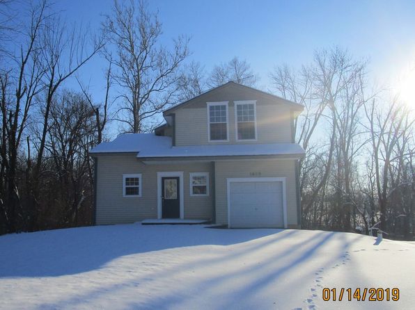 1609 E Eaton Wheeling Pike