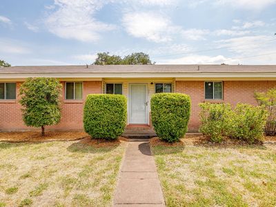 1021 Keechi St, Weatherford, TX, 76086