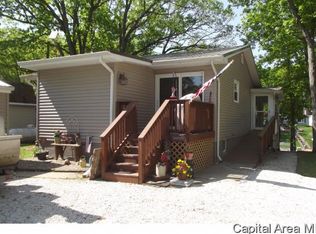 30247 Hickory Ln, Girard, IL 62640