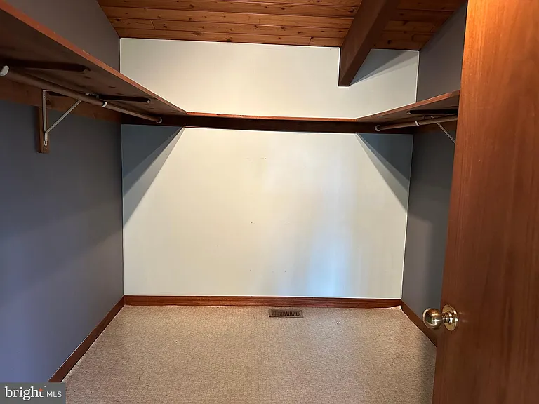 6022 Munson Hill Rd — Photo 38