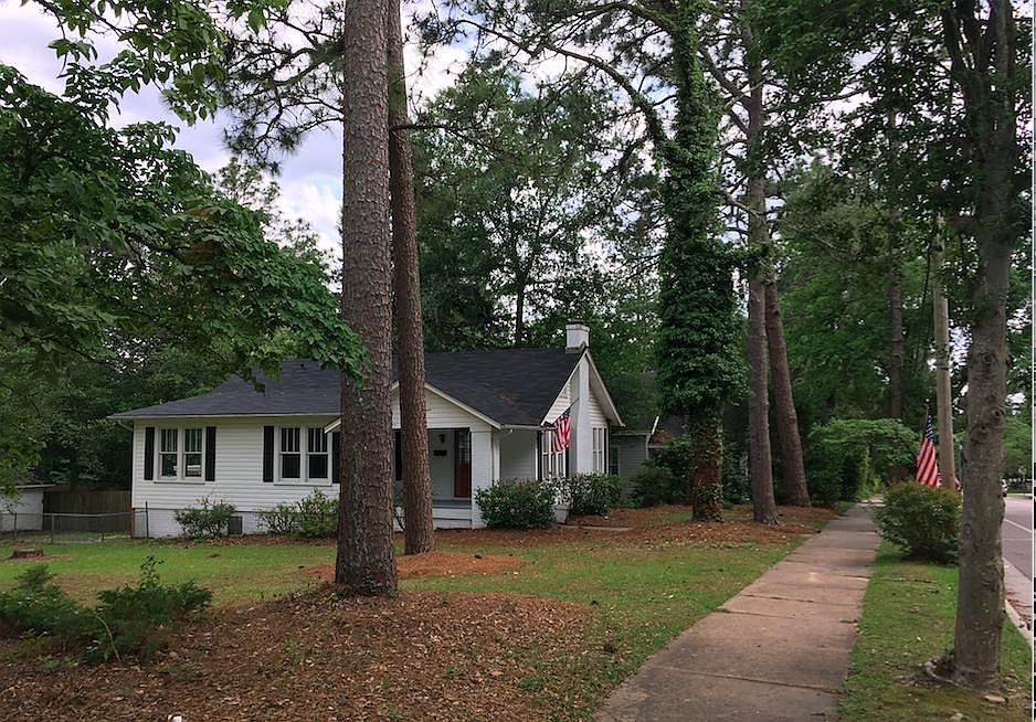 Welcome! Corner double lot with fenced in dog area