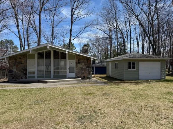438 Jefferson Blvd, Roscommon, MI 48653