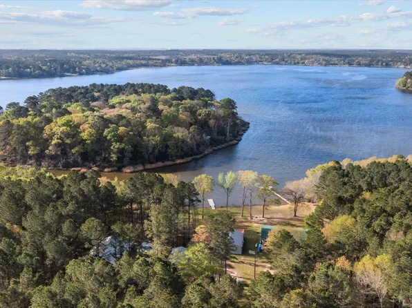 600 Pine Island Cv, Grapeland, TX 75844