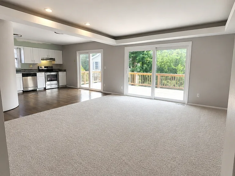 18 Mendham Ave — Photo 2