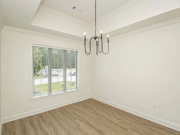 310 Fletcher Loop