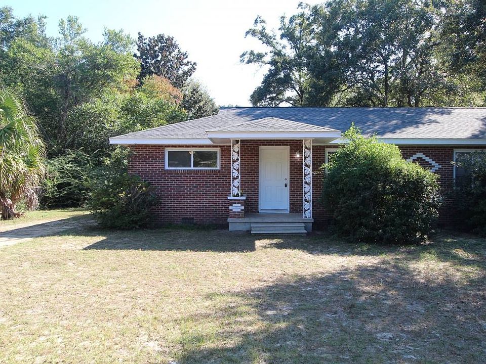 1st image of 639 Ditmar St