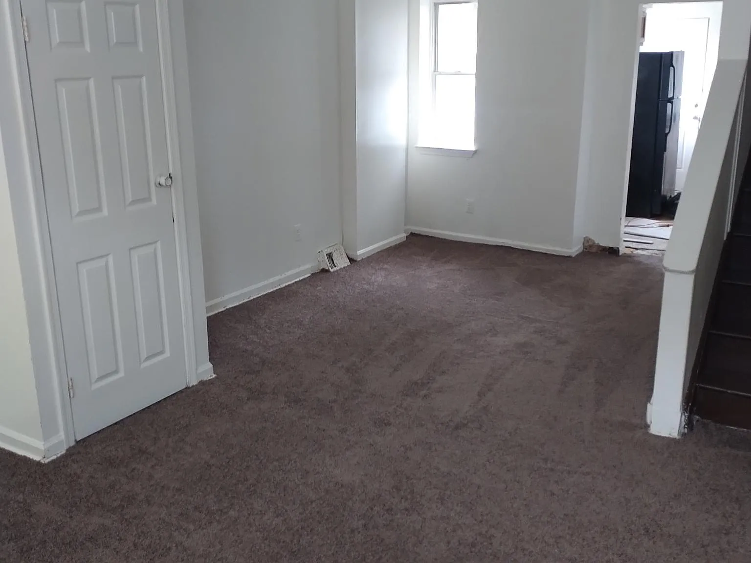2447 N Cleveland St — Photo 2