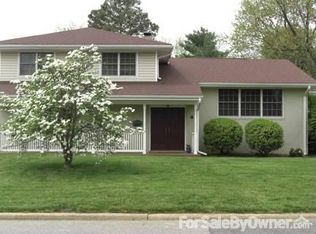 291 Halsey Rd, Annapolis, MD 21401