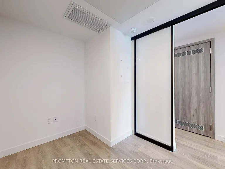 3 Concord Cityplace Way #2606 — Photo 11