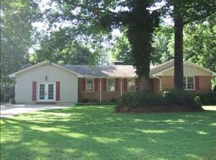 401 Belle Meade Dr, Greenville, SC 29649