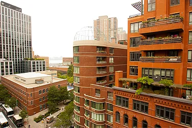 Rented by Bond New York