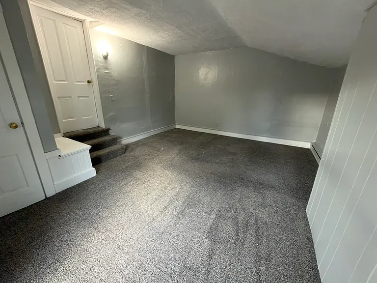 304 E Main St #3 — Photo 17