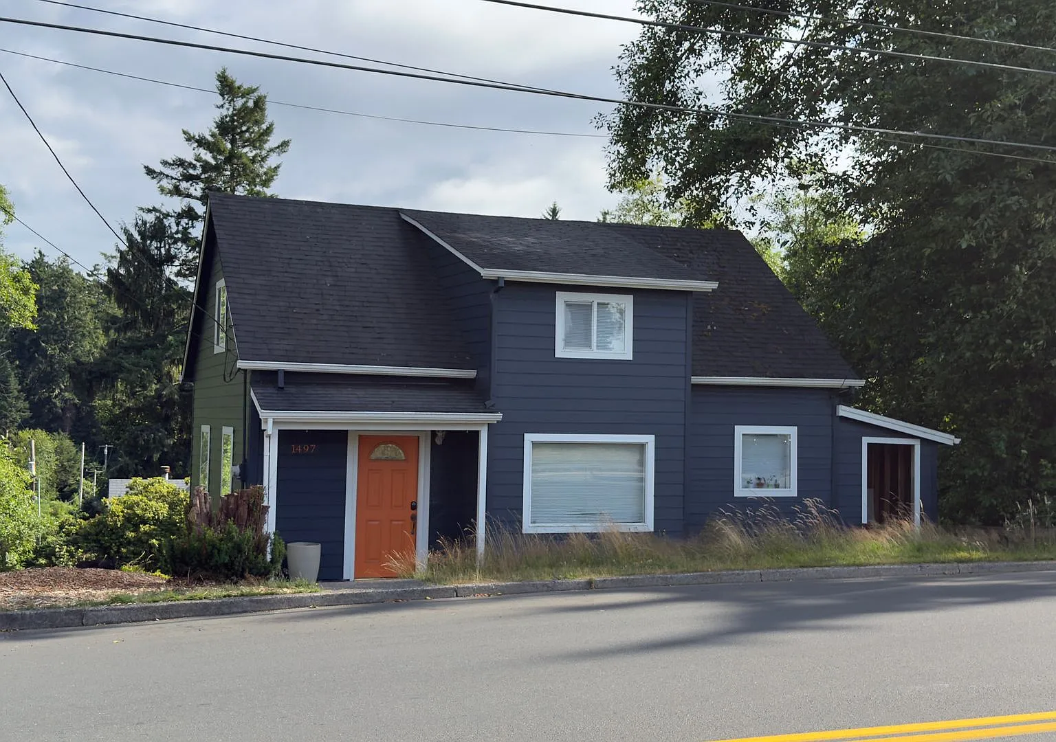 1497 Niagara Ave, Astoria, OR 97103 — Photo 1